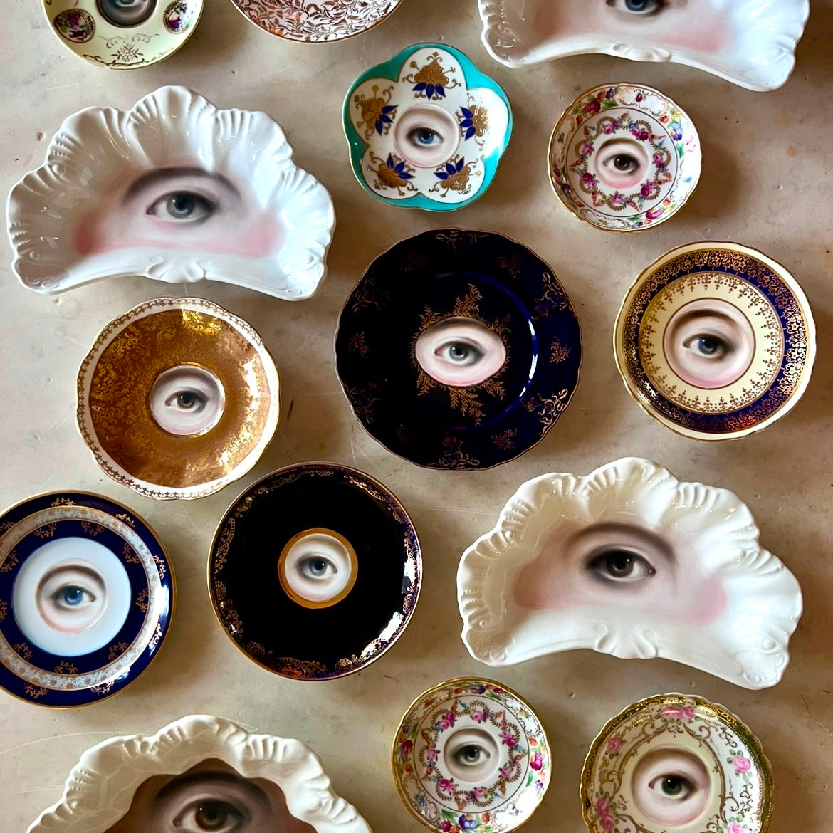No. 2783 Lover's Eye Painting on an English Blue, Cream, and Gold Plate