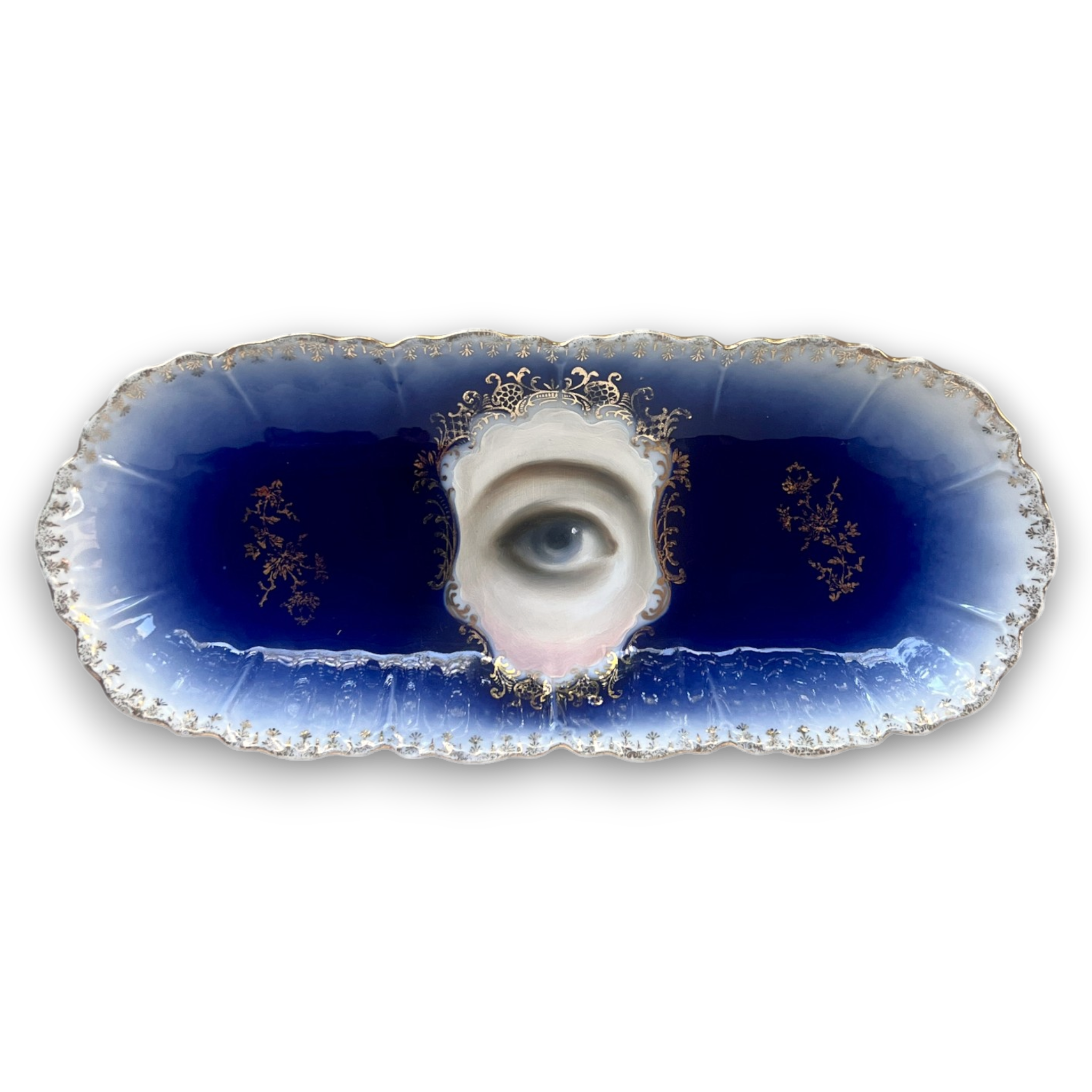 No. 3753 Lover’s Eye Painting on a Cobalt Blue Dish