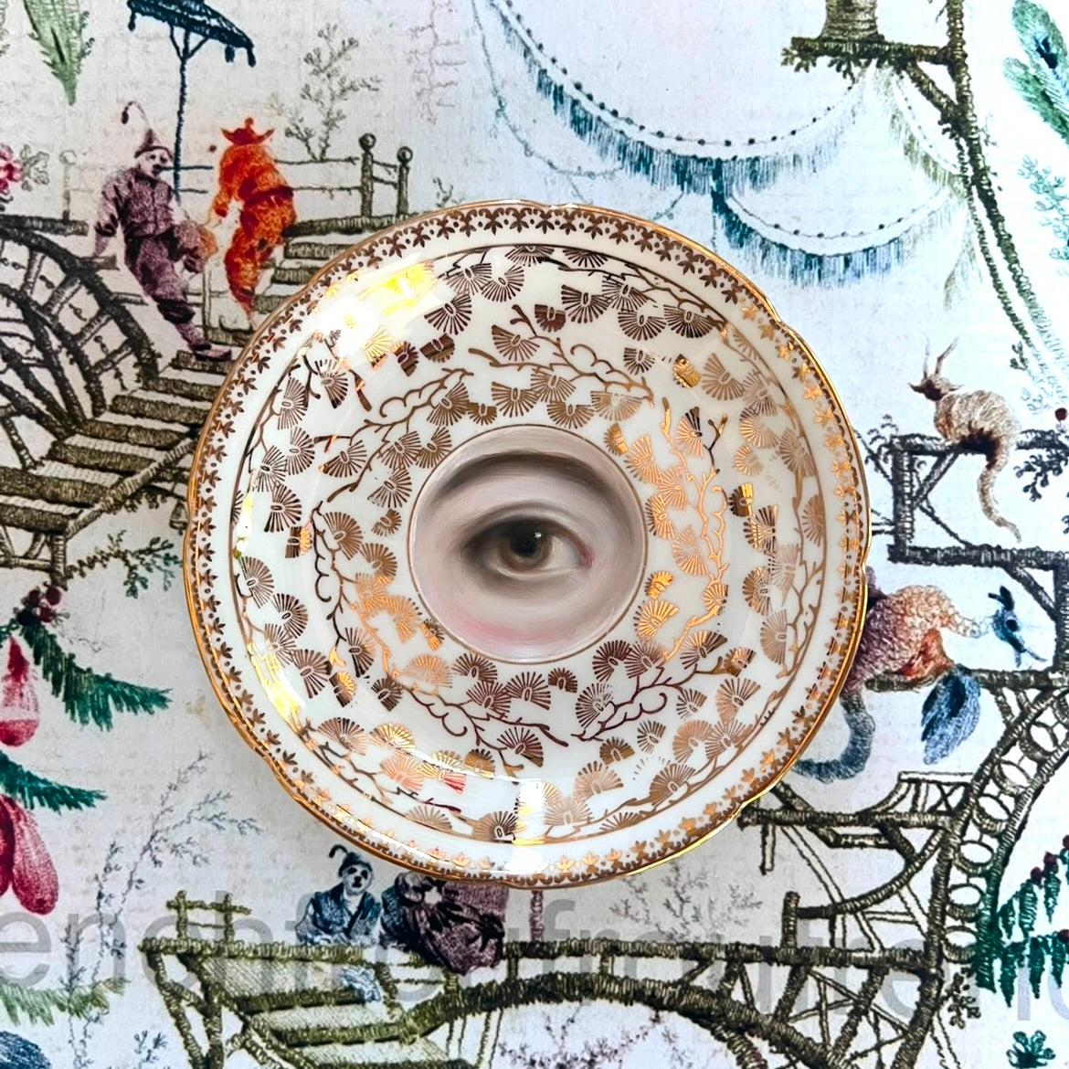 No. 2799 Lover's Eye Painting on an English Gold Fir Branches Plate