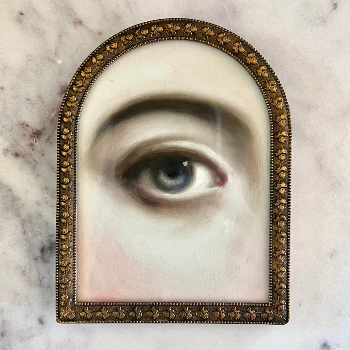 No. 2818 Lover's Eye Painting in an Arched Victorian Frame