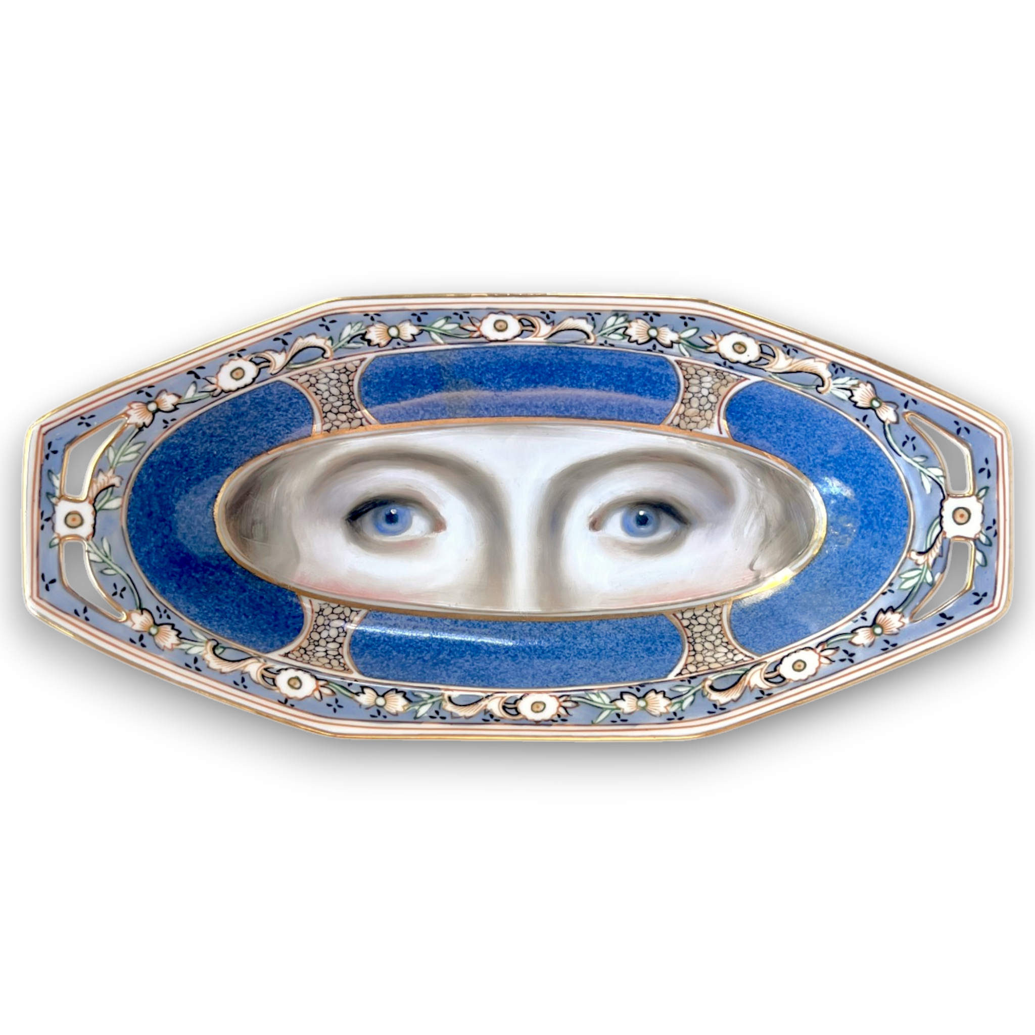 No. 3796 Lover’s Eye Painting on a Blue Art Deco Dish