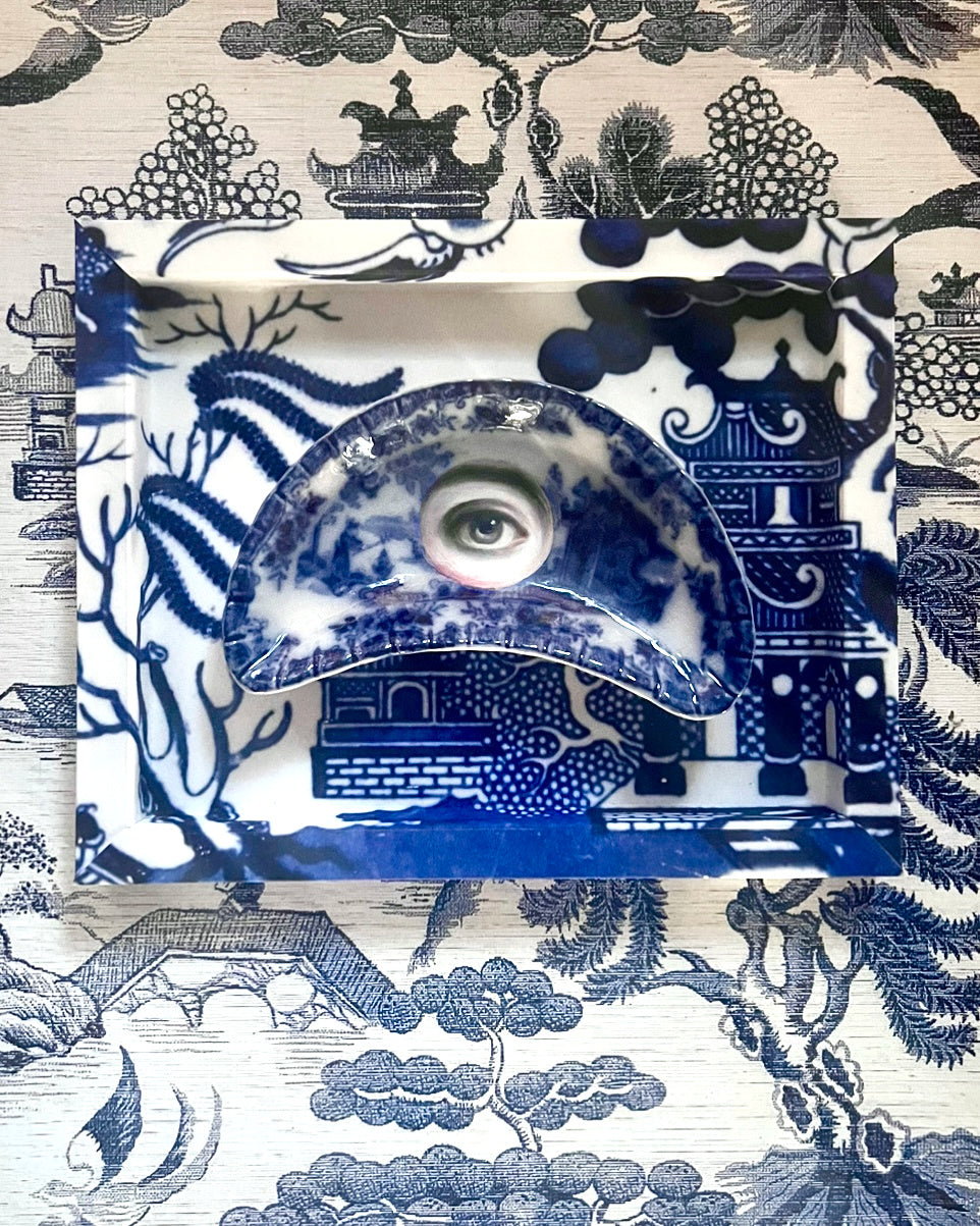 No. 2315 Lover's Eye Painting on a Flow Blue Chinoiserie Crescent Dish