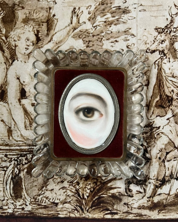 Lover's Eye Painting in a Glass & Velvet Oval Frame