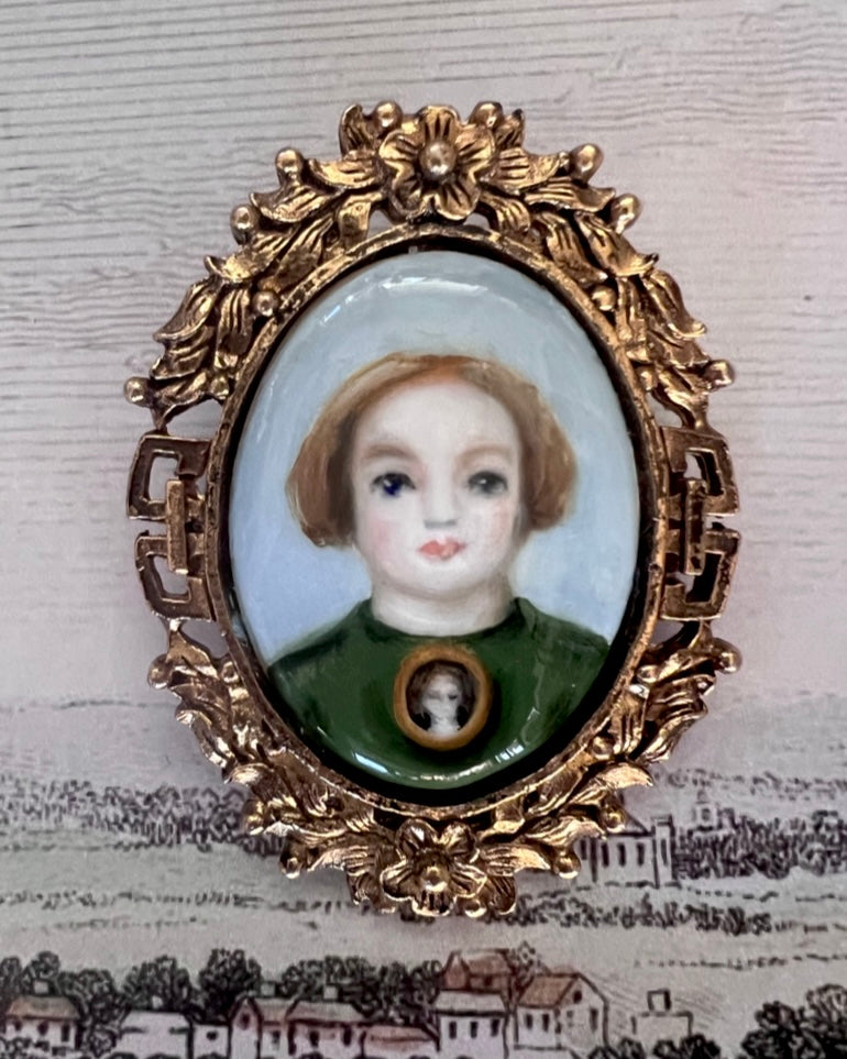 No. 2334 "Mercedes" Portrait Pendant-Brooch