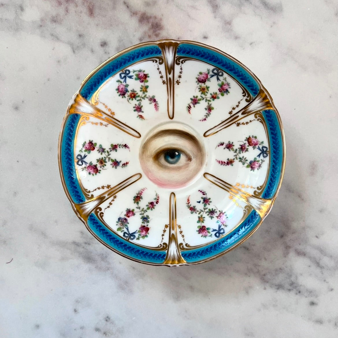 No. 2834 Lover's Eye Painting on a Rococo Floral Plate