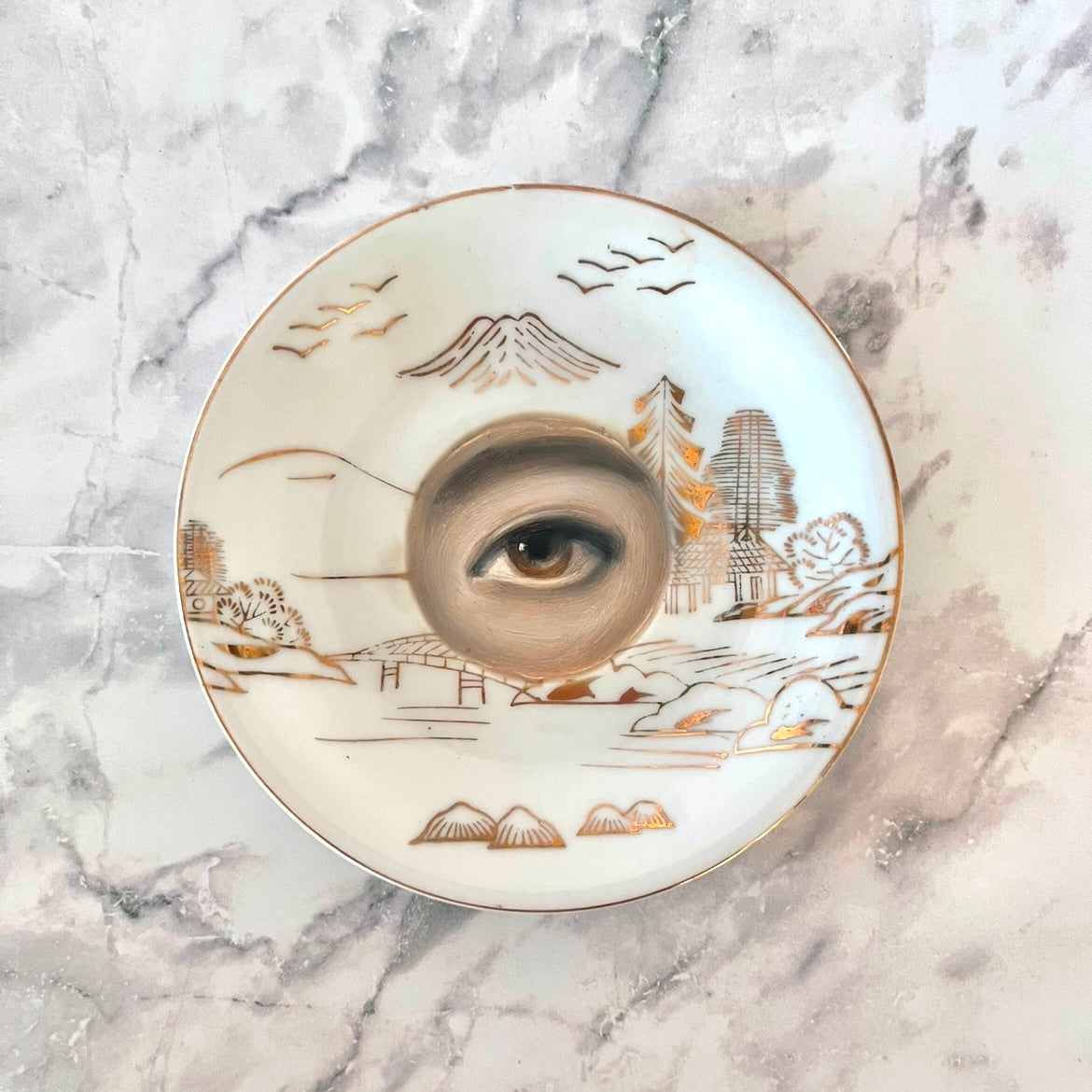 No. 2868 Lover's Eye Painting on a Chinoiserie Gilt Landscape Plate