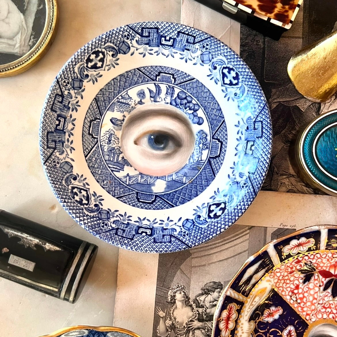 No. 2864 Lover's Eye Painting on an English Chinoiserie Blue Willow Plate