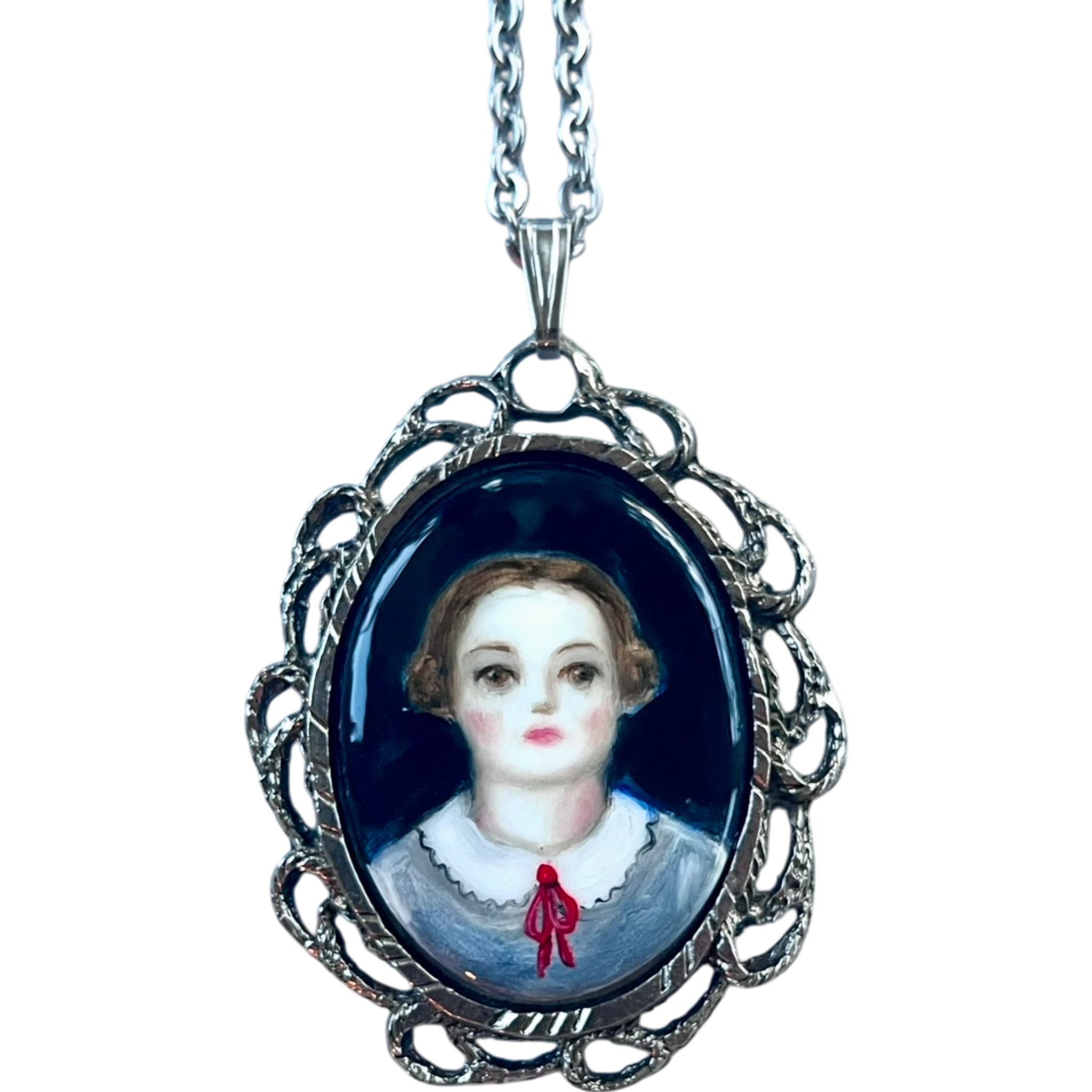 No. 2453 "Eloise" Portrait Pendant Necklace