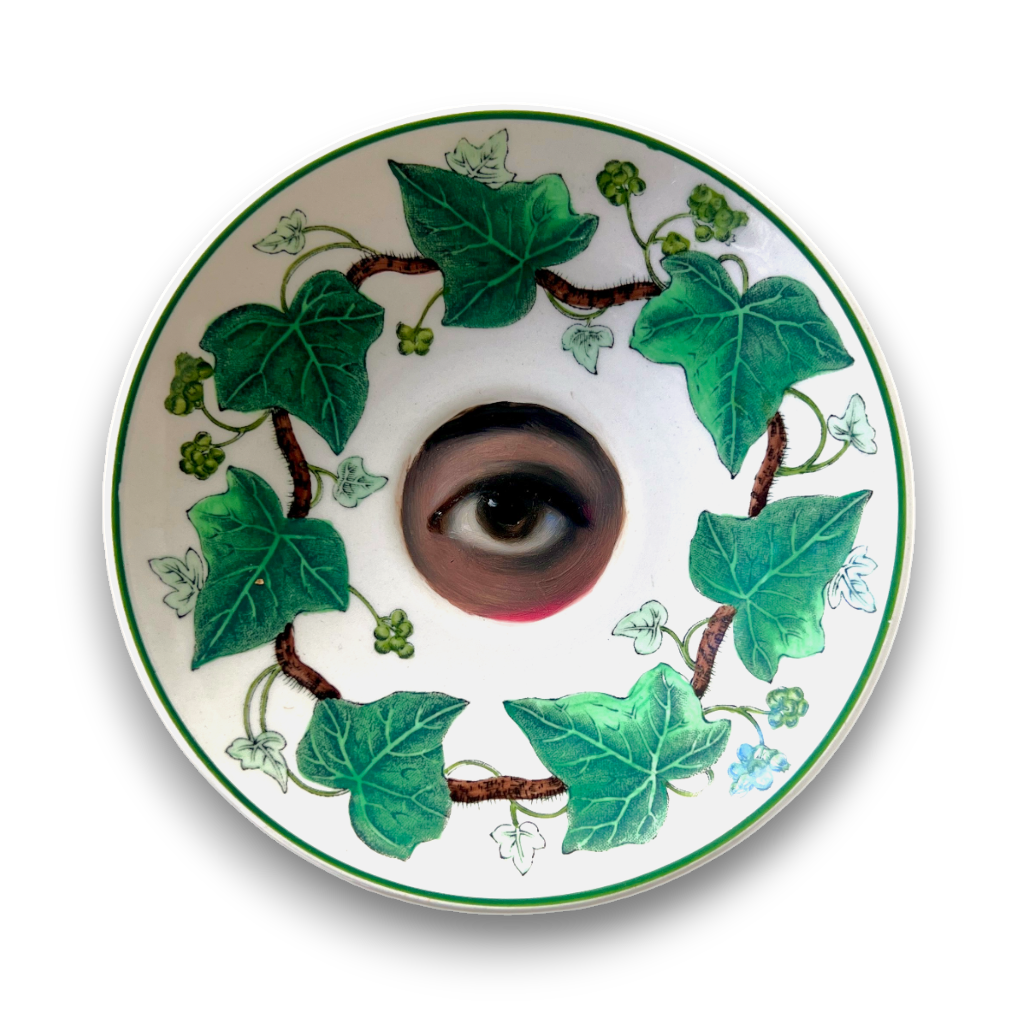 No. 3102 Lover's Eye Painting on an Ivy Plate