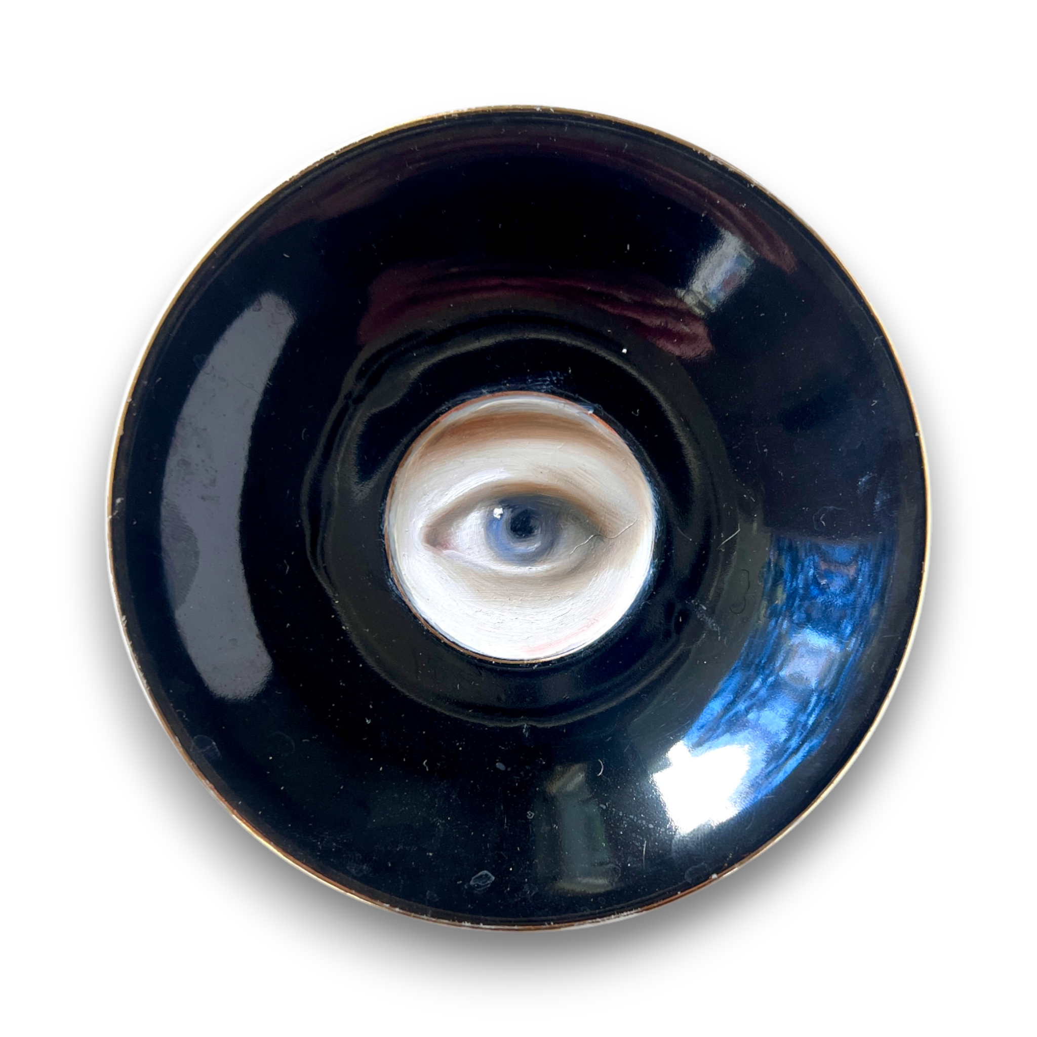 No. 3109 Lover's Eye Painting on a Black Plate
