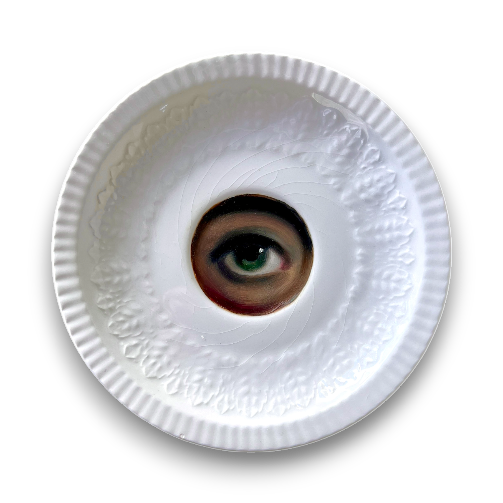 No. 3117 Lover's Eye Painting on a Neoclassical White Plate