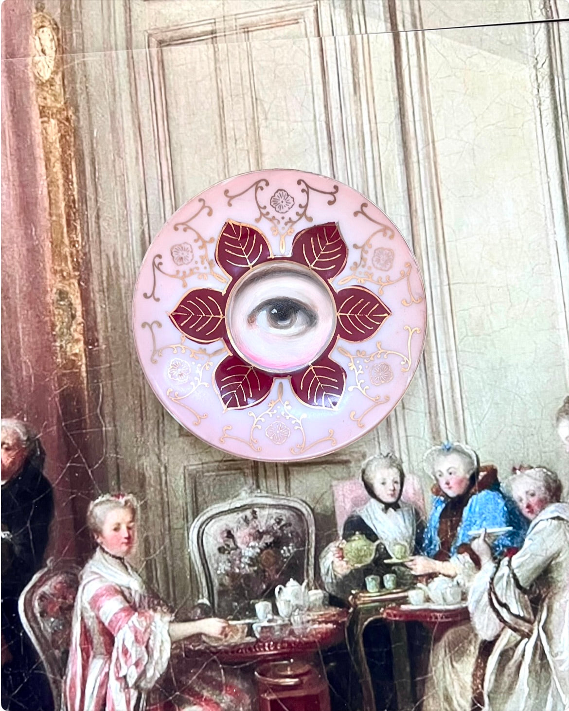 No. 2464 Lover's Eye Painting on a Mini Pink and Maroon Flower Petal Plate