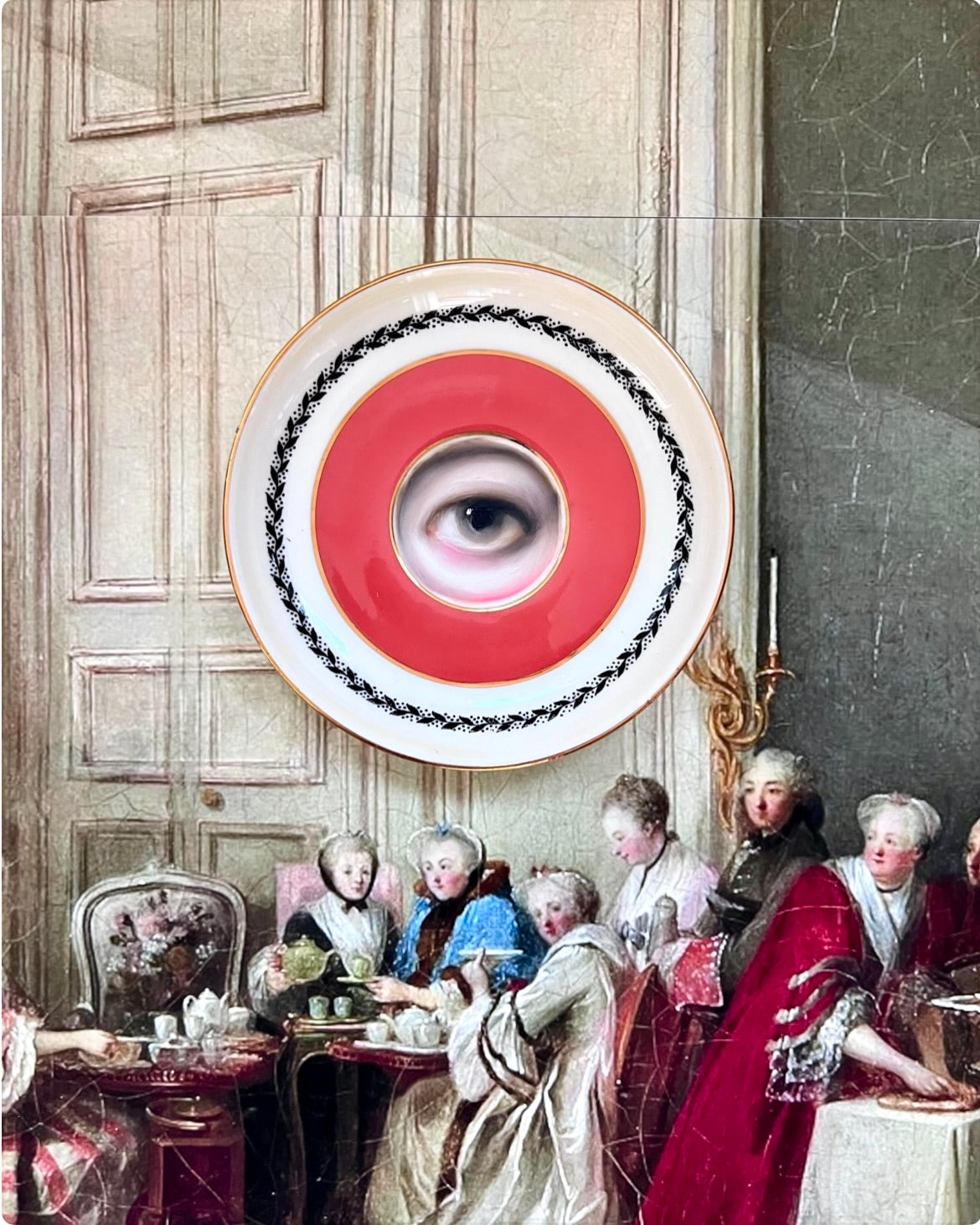 No. 2468 Lover's Eye Painting on a Mini Coral English Plate