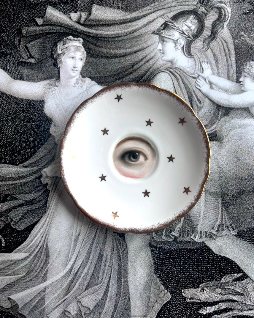 No. 2515 Lover's Eye Painting on a Gold Star Plate