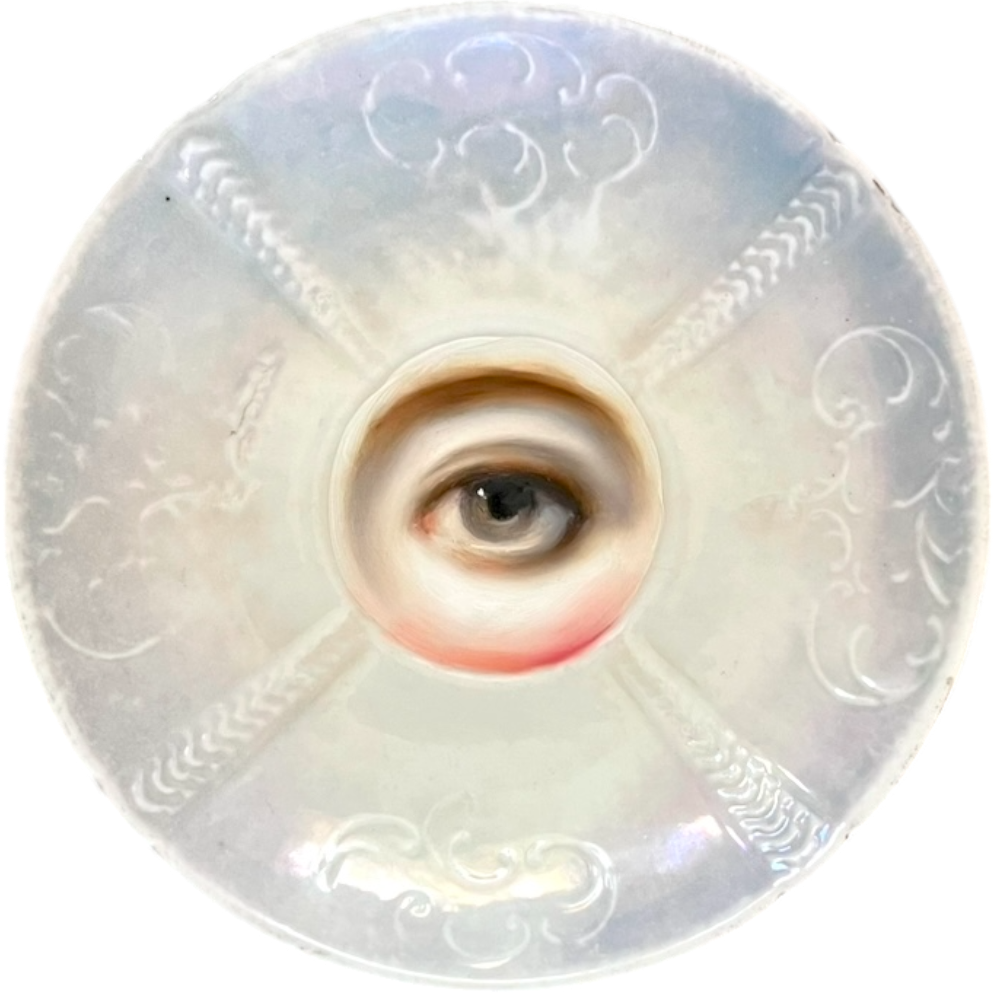 No. 2538 Lover's Eye Painting on a Pale Grey Iridescent Plate