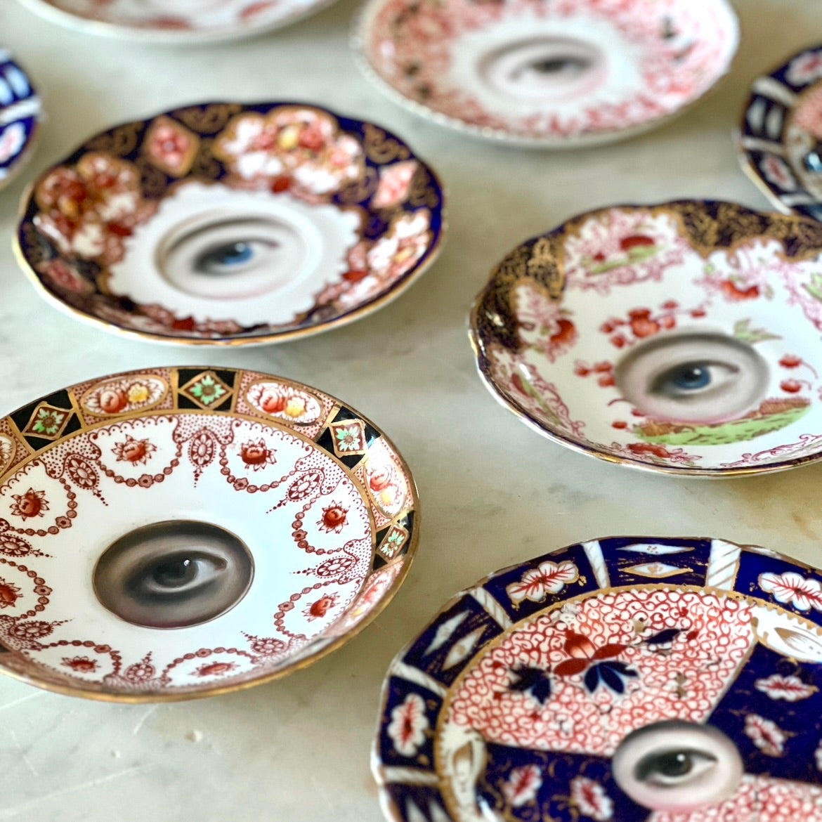 No. 3020 Lover's Eye Painting on an English Imari Plate