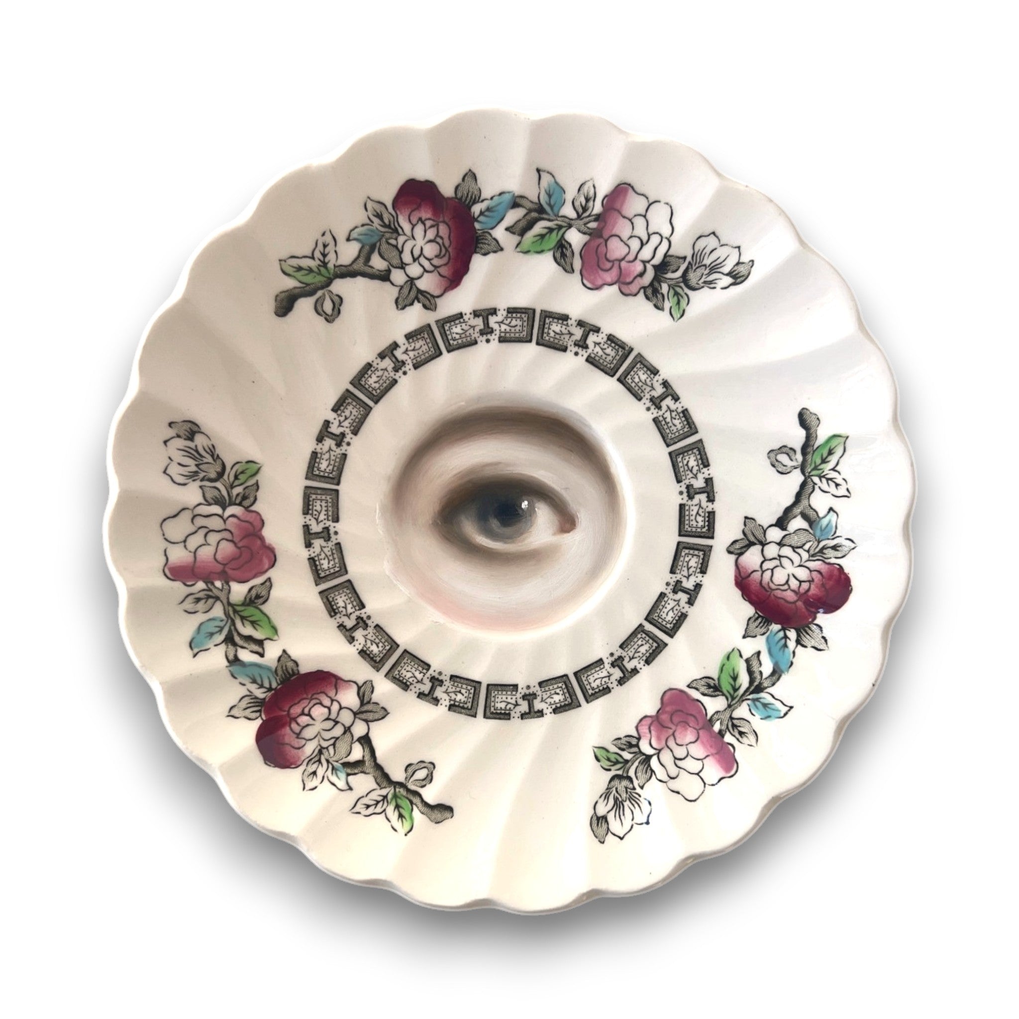 No. 3187 Lover's Eye Painting on an Indian Tree Plate