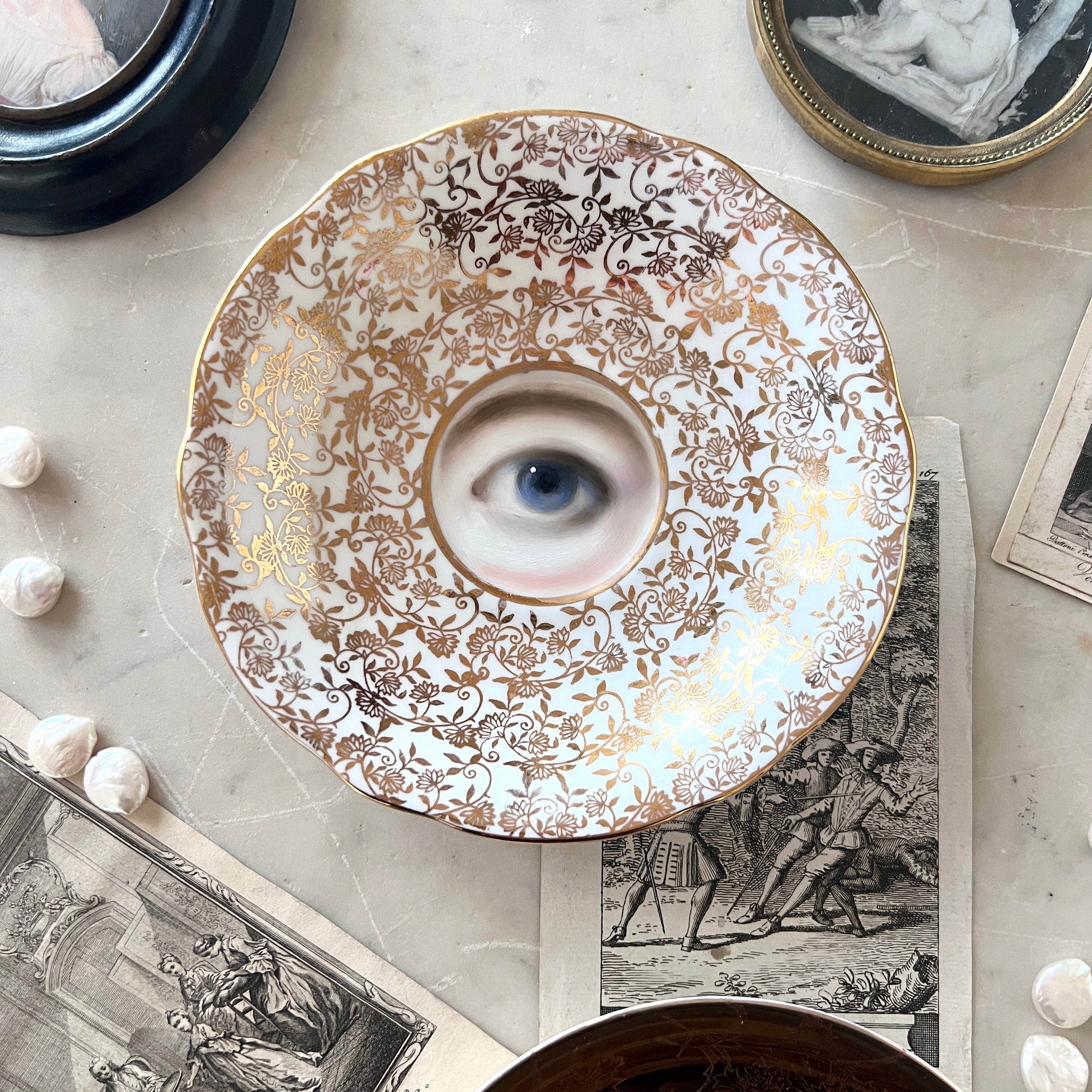 No. 3038 Lover's Eye Painting on a Windsor Gilt Botanical Plate