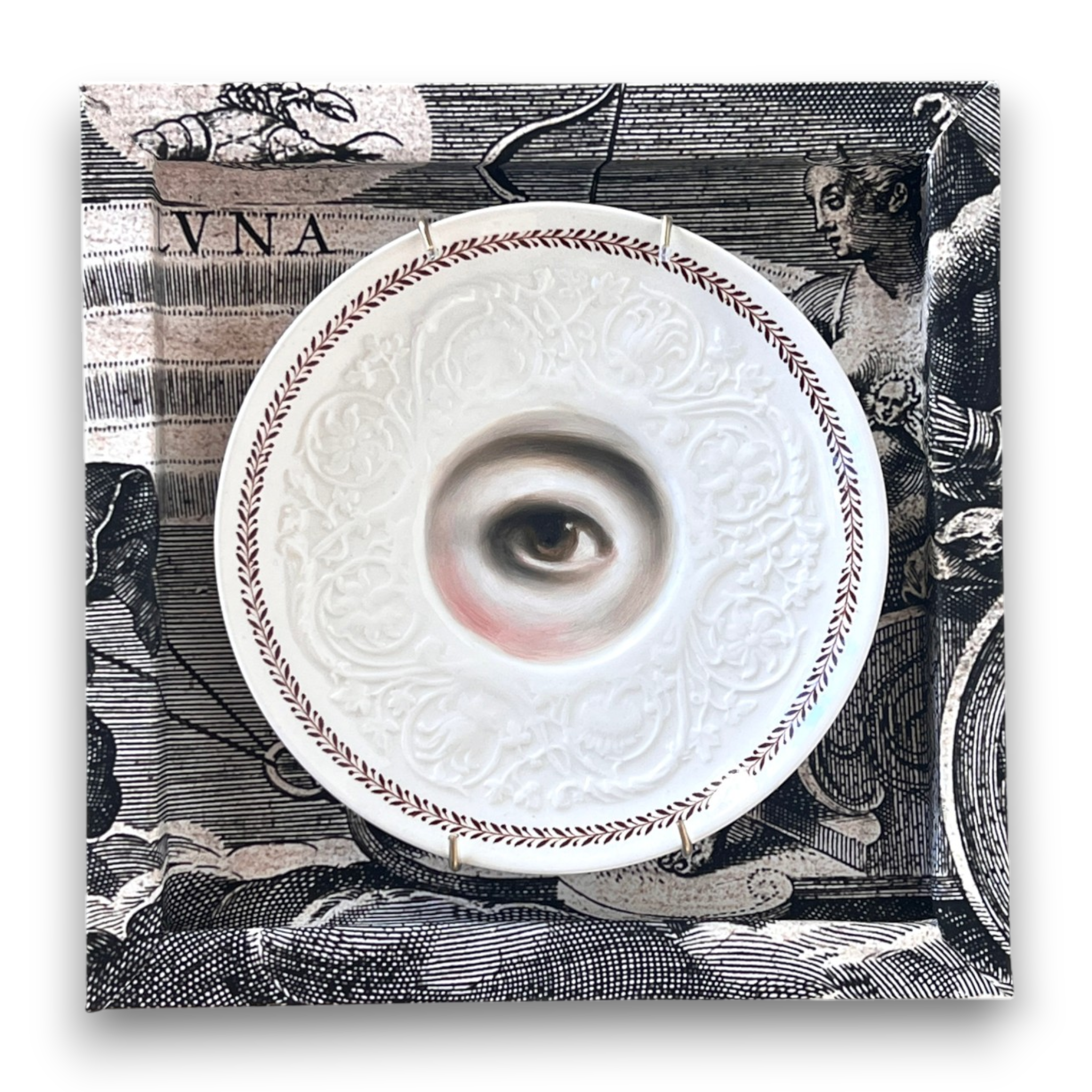 No. 3199 Lover's Eye Painting on a Wedgwood "Golden Ivy" Plate