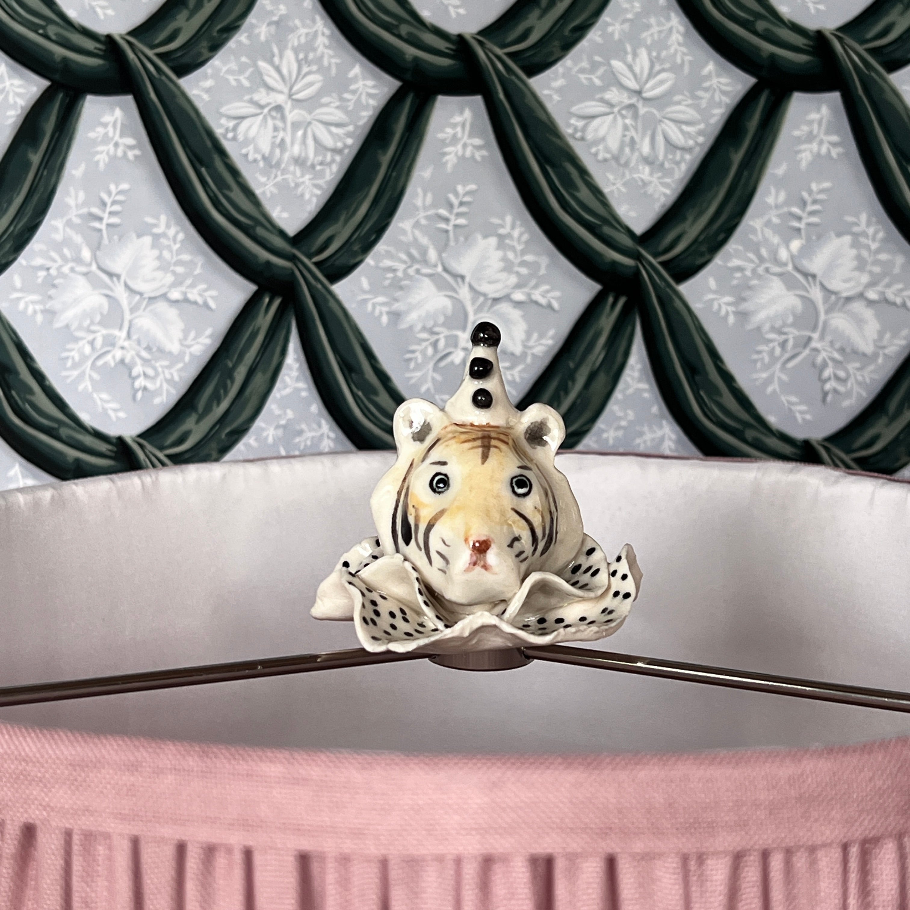 No. 312 Augustus the Tiger - Lamp Finial