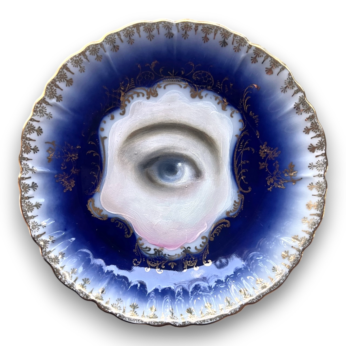 No. 3904 Lover's Eye Painting on a Cobalt Blue Shield Plate