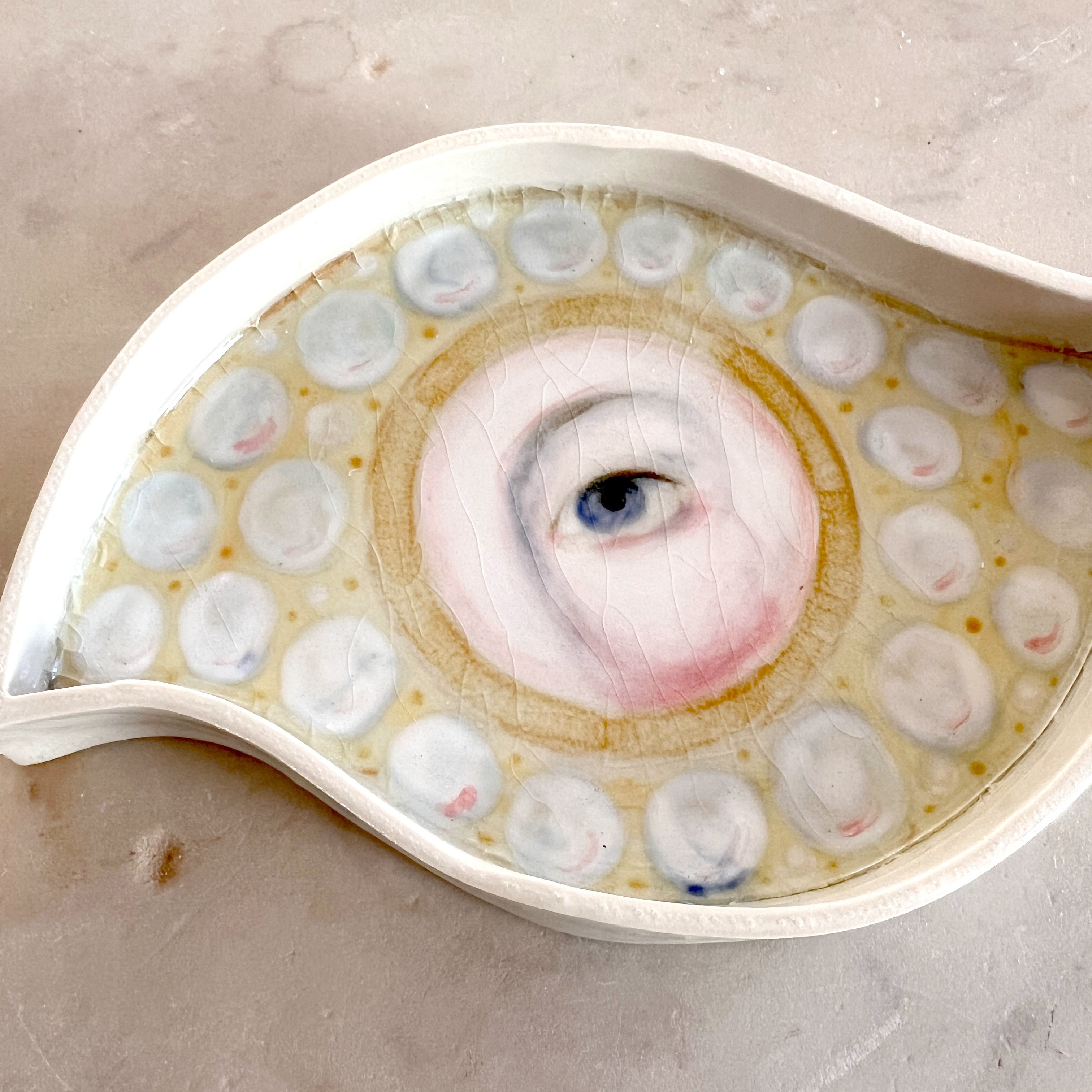 No. 61 Lover's Eye Jewelry Dish - Pearl Curve