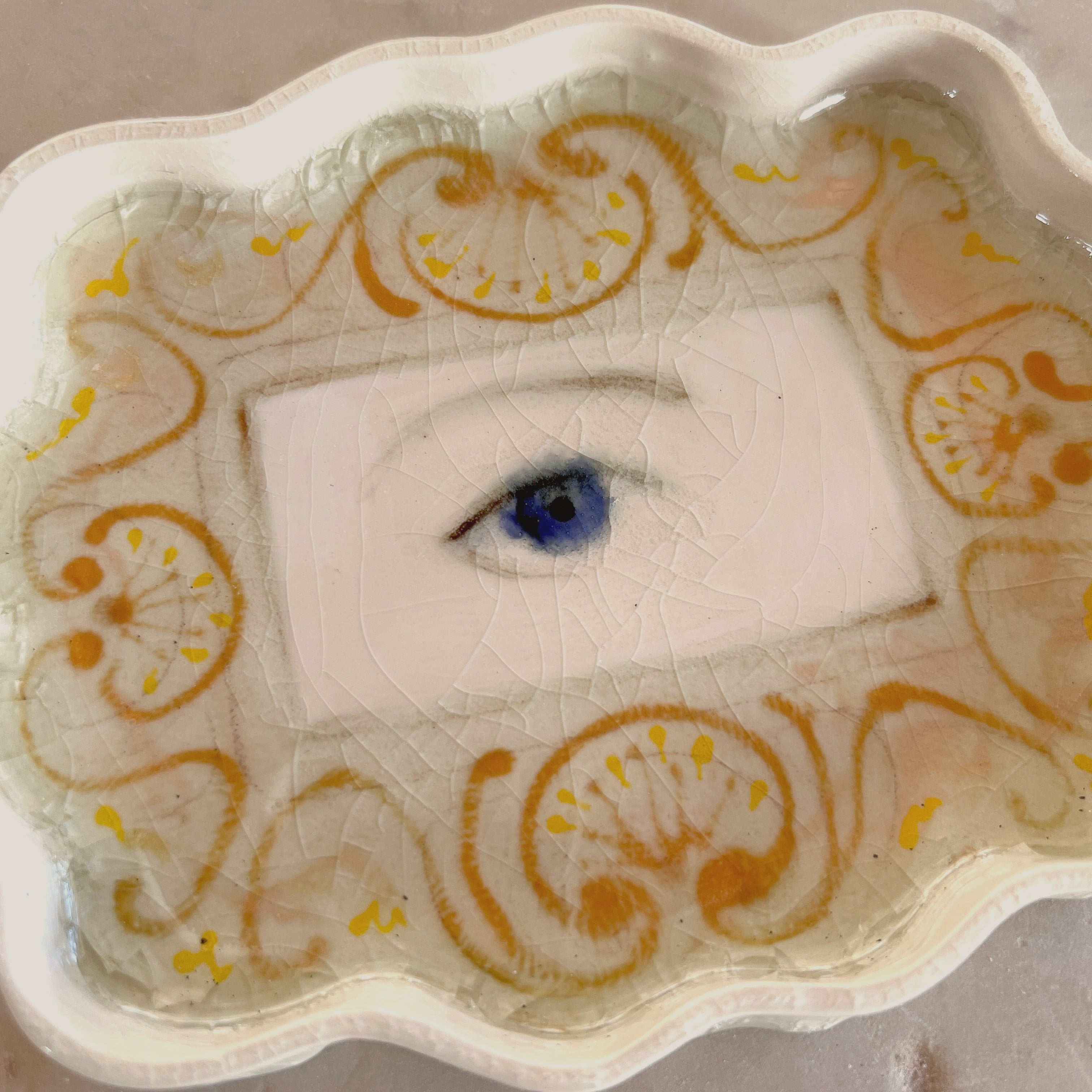 No. 63 Lover's Eye Jewelry Dish - Coquille Gold (Seconds)