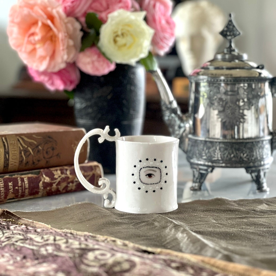 No. 342 Empress Lover's Eye Mug: 1840