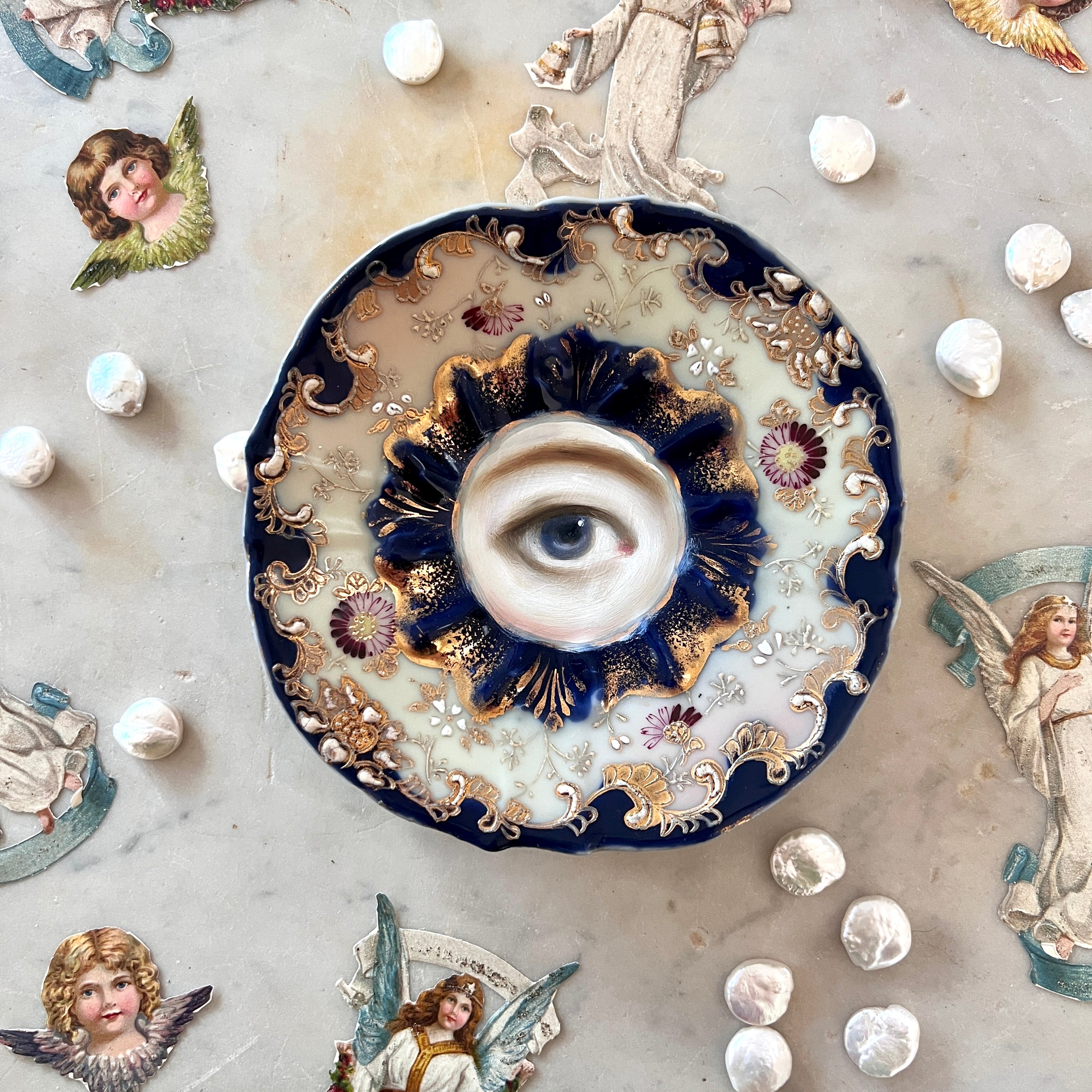 No. 3078 Lover's Eye Painting on a Victorian Blue & Gold Plate