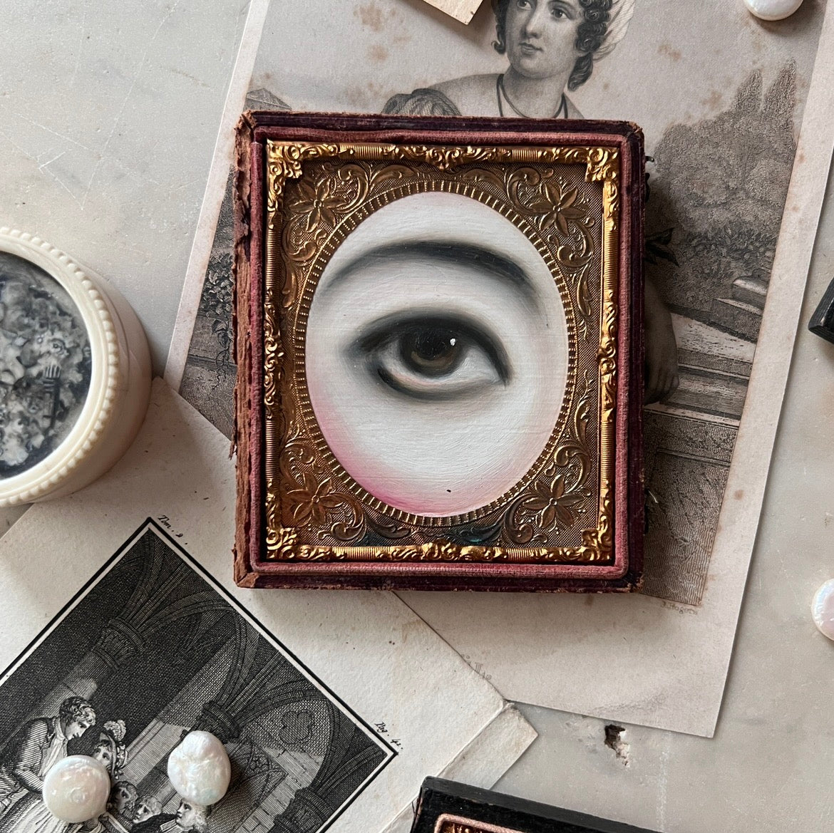 No. 3269 Lover's Eye Painting in an Antique Daguerreotype Case
