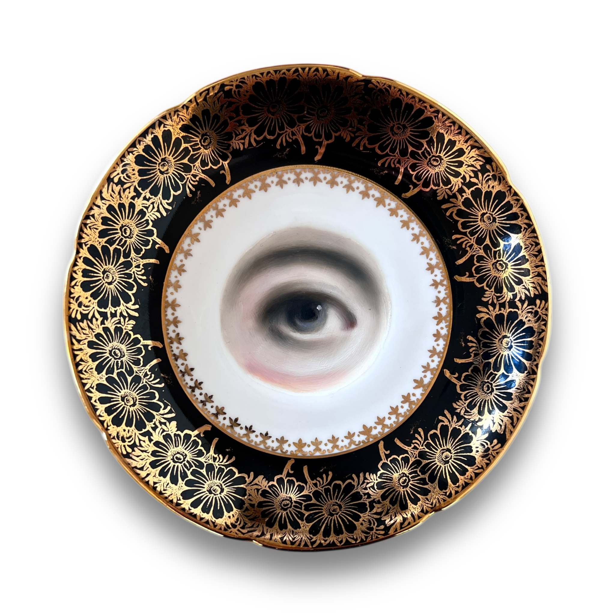 No. 3035 Lover's Eye Painting on a Botanical Black & Gold Plate