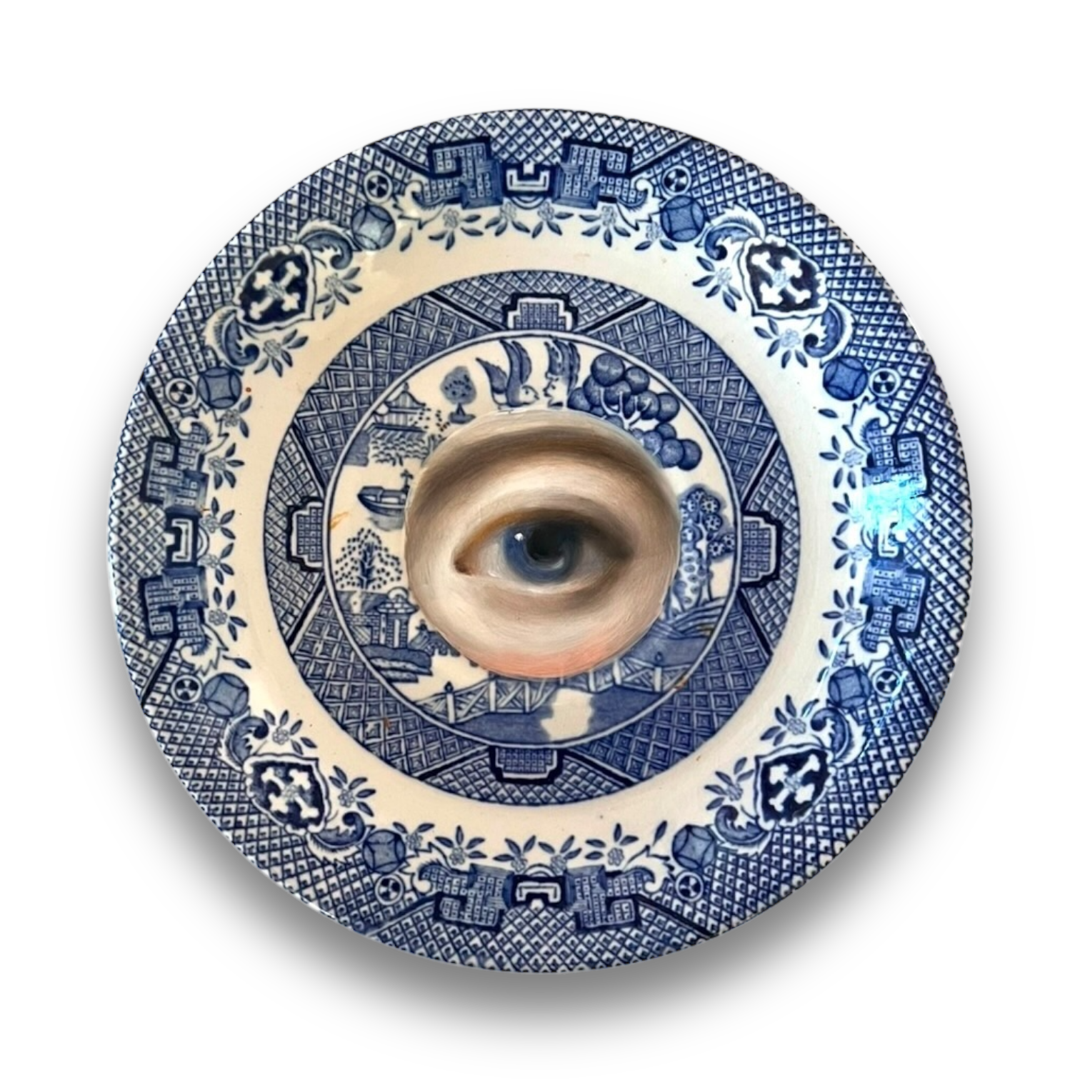 No. 2864 Lover's Eye Painting on an English Chinoiserie Blue Willow Plate
