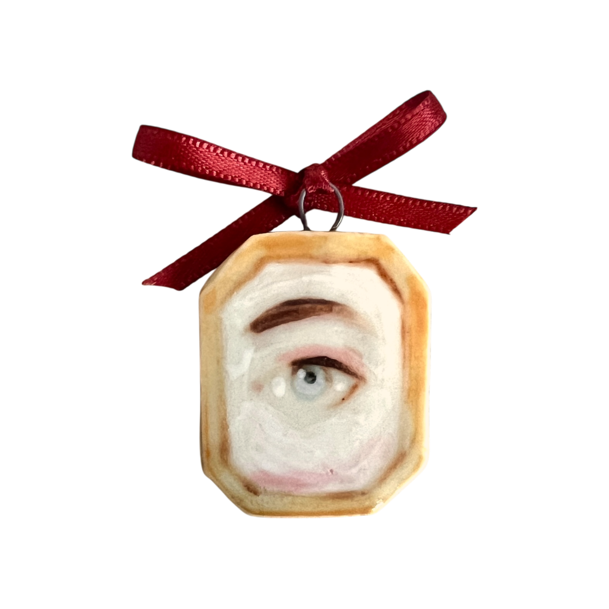 No. 104 Lover's Eye Charm - Gold Portrait