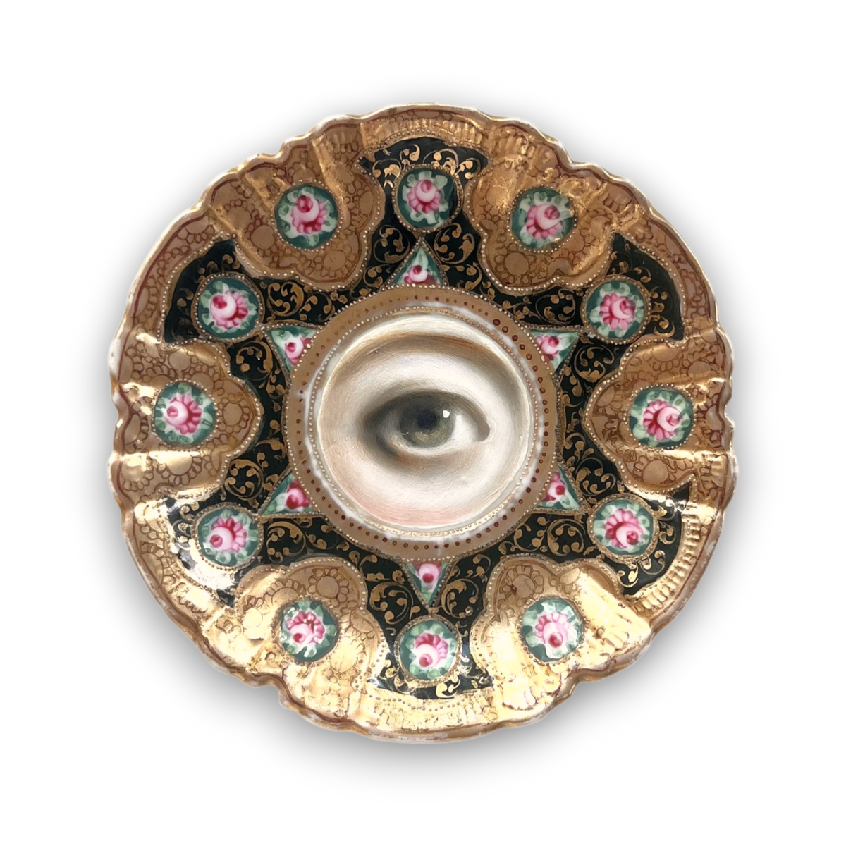 No. 3862 Lover’s Eye Painting on a Black & Gold Plate
