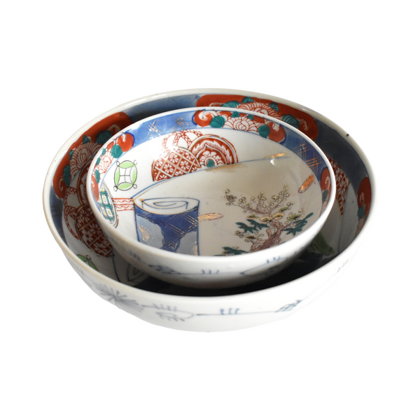 Antique Chinese Export Porcelain Nesting Bowls