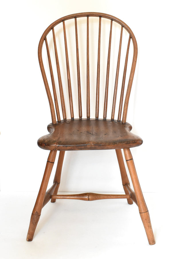 Antique 18th-Century Bow Back Windsor Chair